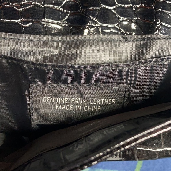 Genuine Faux Leather Black Clutch Purse - Picture 4 of 8